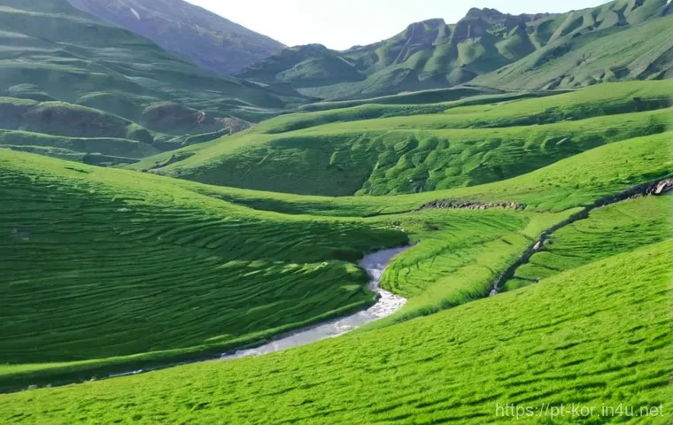 고전문학과 현대문학 비교 - Here are three detailed image generation prompts in English, designed to adhere to your guidelines a...